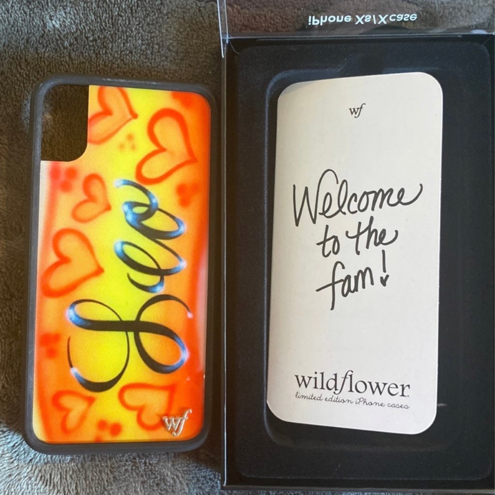 Wildflower iPhone XS/x Leo case